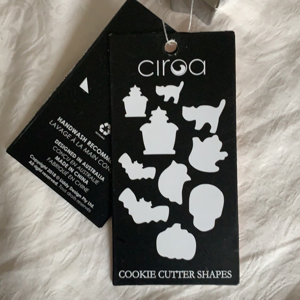 HALLOWEEN CIROA 10 Cookie Cutters w/Drwastring Bag - Picture 4 of 10